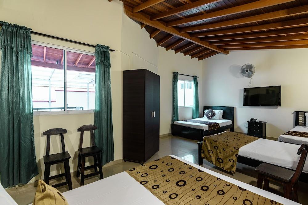 Hotel Verony San Joaquin Medellín Dış mekan fotoğraf